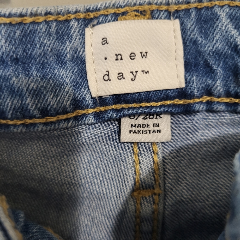 a new day Wide-Leg Flare Jeans in‎ Blue Denim - Picture 3 of 3